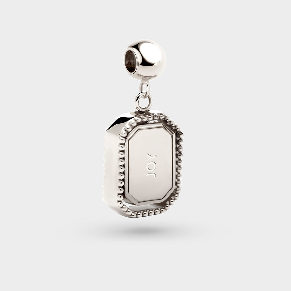 Talisman Charm in Saffron Petite