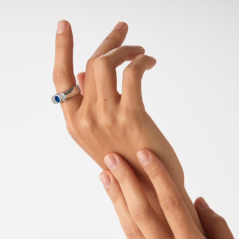 Lorde Solitary Ring in Navy